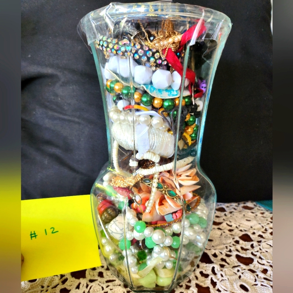 Grab bag vase
